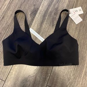 Lululemon Like nothing bra New with tags